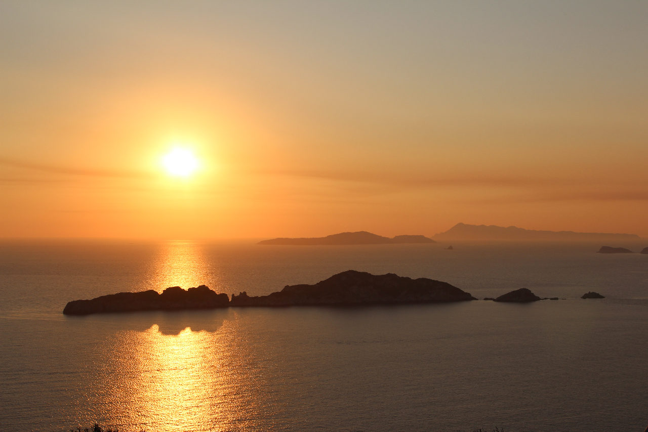 Blog 4 Sunset Afionas